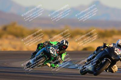 media/Jan-21-2023-CVMA (Sat) [[b9eef8ba1f]]/Race 13 500 Supersport-350 Supersport/